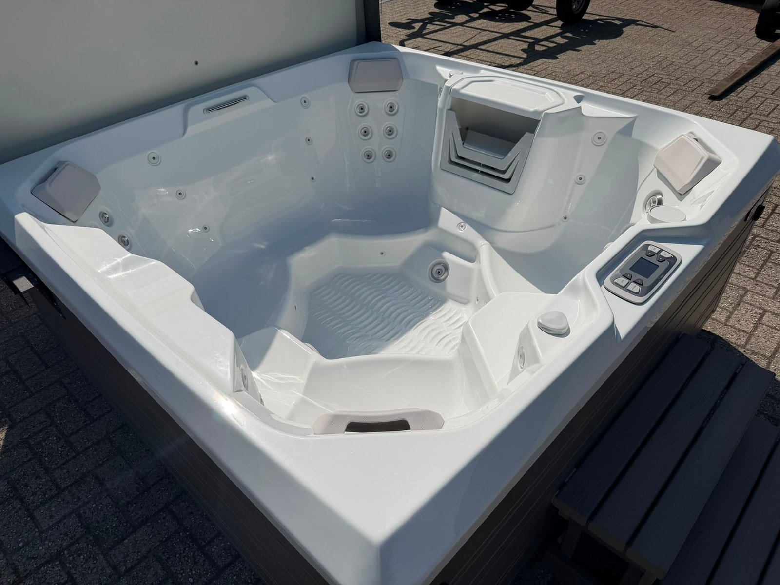 Hotspring Limelight Collectie Beam in nieuwstaat! - Afbeelding 3